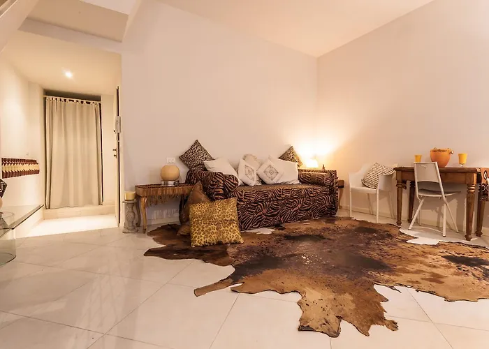 Housmart Castiglione 76 بولونيا