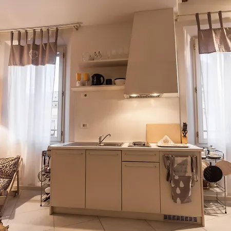 Lägenhet Housmart Castiglione 76 Bologna