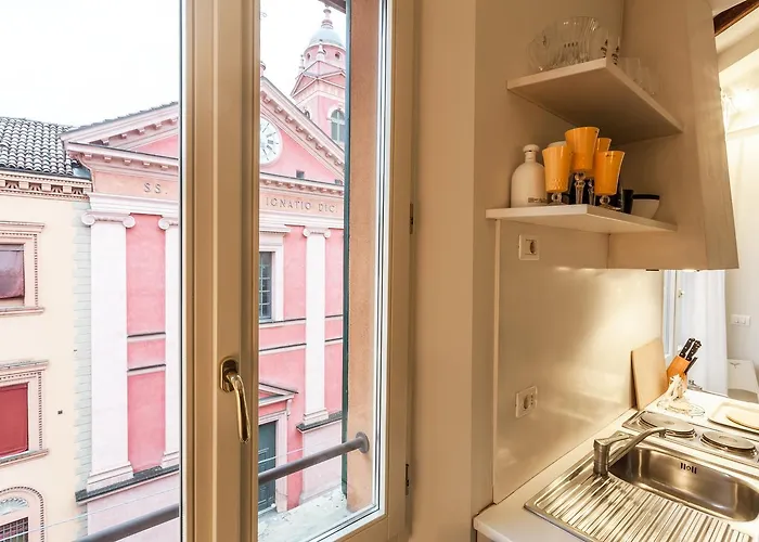 Housmart Castiglione 76 * Bologne