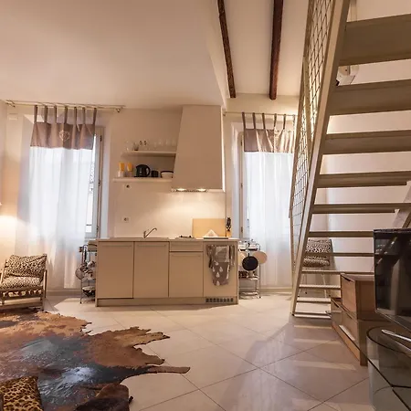 Housmart Castiglione 76 Apartment Bologna