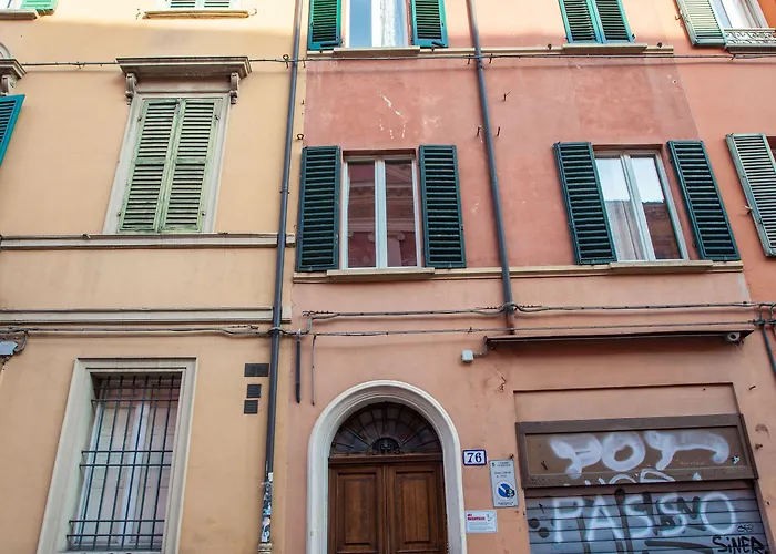 Housmart Castiglione 76 *